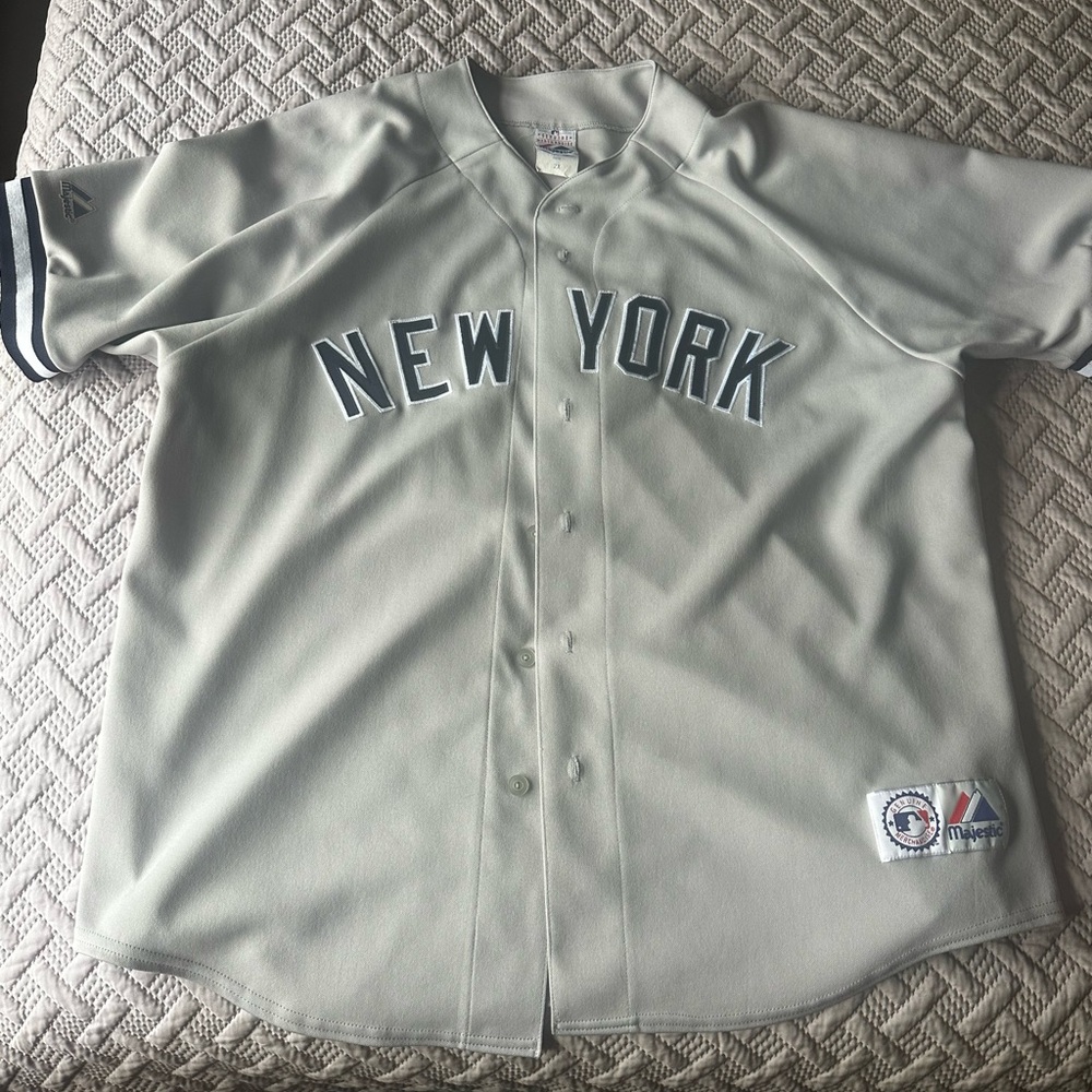 New York Yankees Baseball Jersey - Gray with Navy Trim